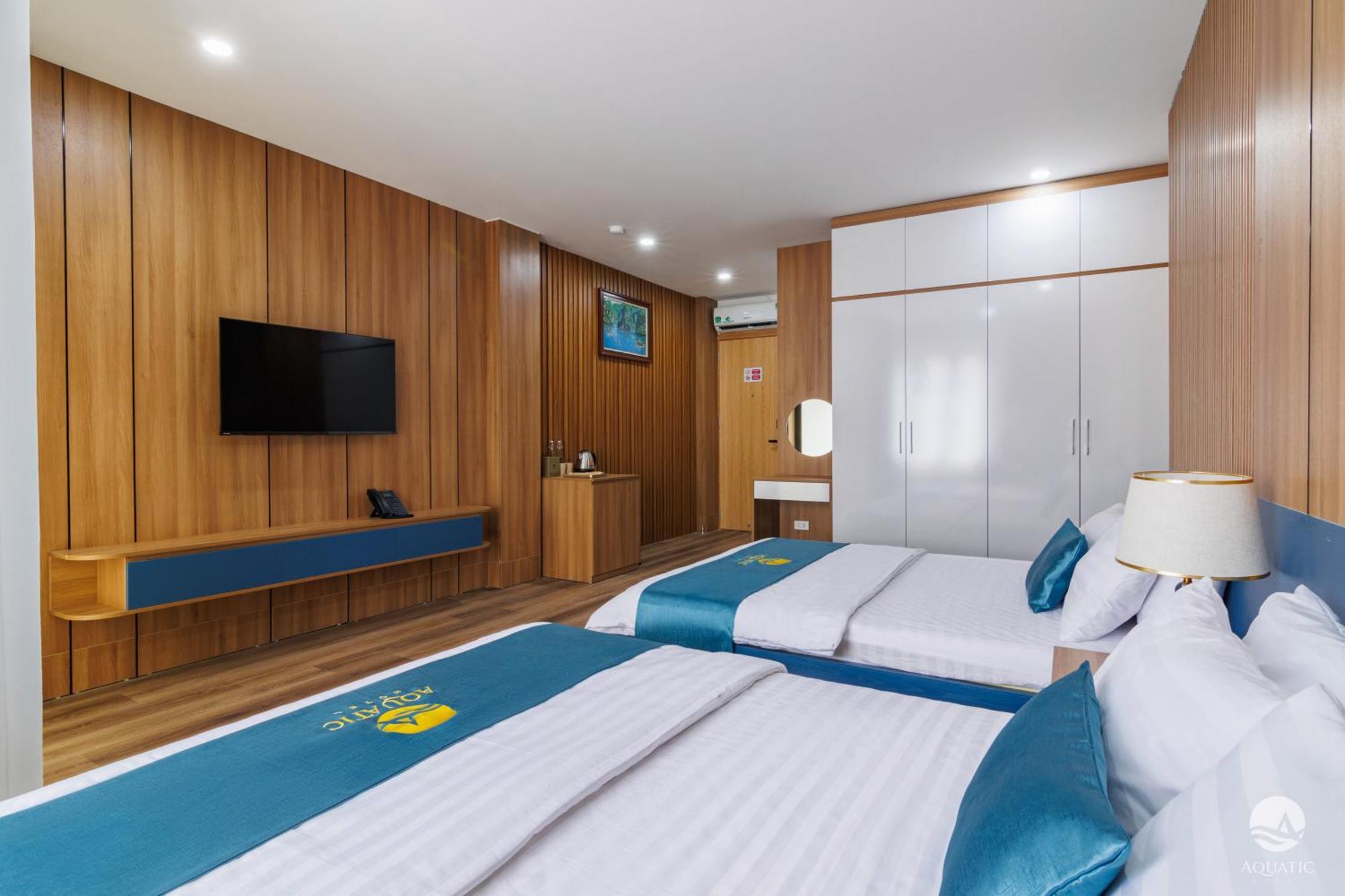 Aquatic Hotel Cat Ba Cat Ba Island Buitenkant foto